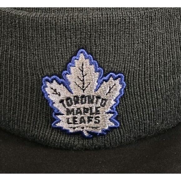 Adidas Adult Size Toronto Maple Leafs - Picture 2 of 4
